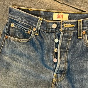 Levi 501 30x36 Button Fly